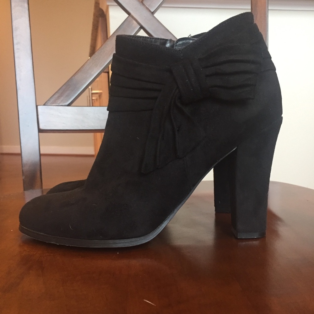 Impo black booties size 8.5